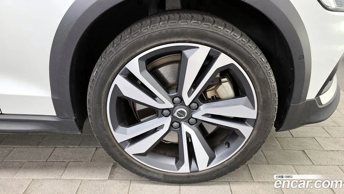 Volvo V60 2021 из KR, фото 10