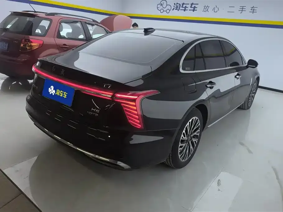 Hongqi H5 2024 из CN, фото 3