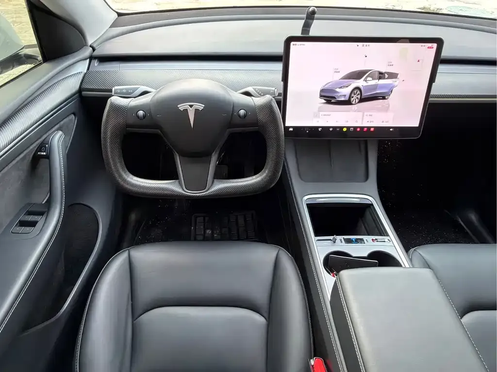 Tesla Model Y 2023 из CN, фото 4