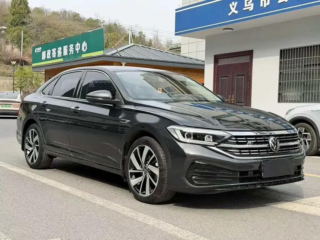 Volkswagen Sagitar 2023 из CN, фото 1