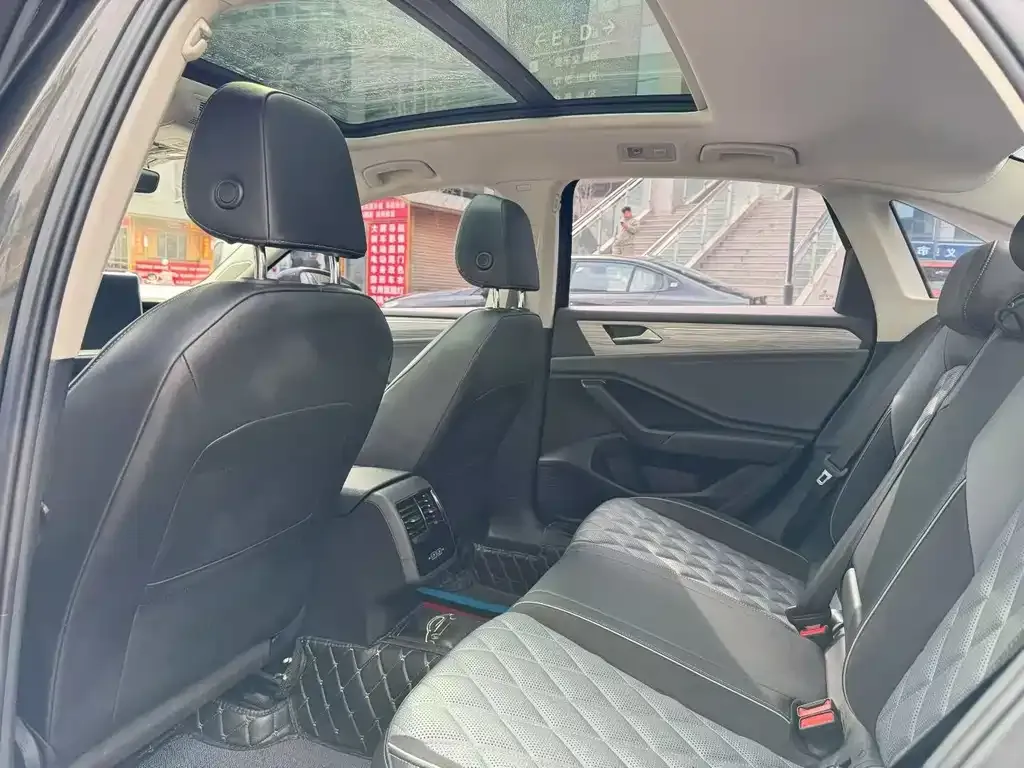 Volkswagen Sagitar 2023 из CN, фото 3