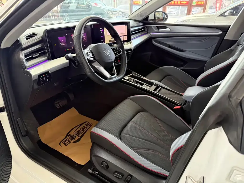 Volkswagen Lamando 2023 из CN, фото 8