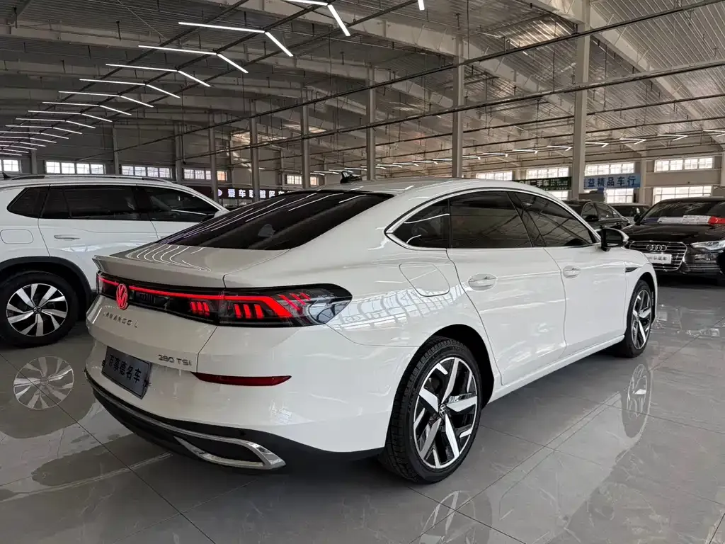 Volkswagen Lamando 2023 из CN, фото 3