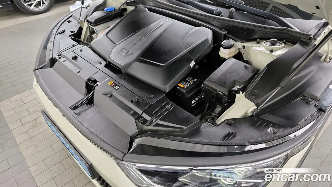 Kia EV6 — фото 6