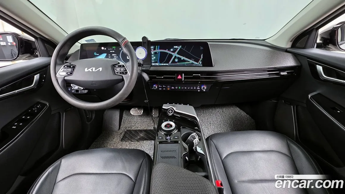 Kia EV6 — фото 4