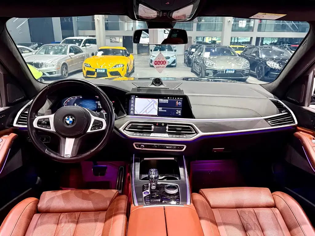 BMW X7 2021 из CN, фото 9