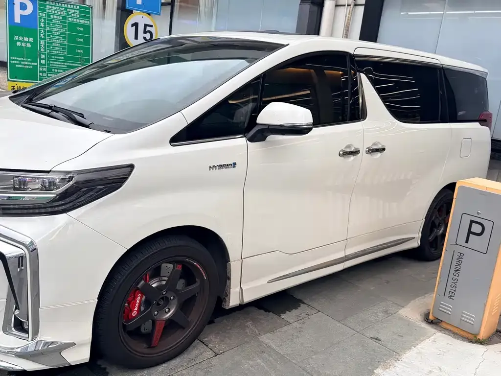 Toyota Alphard 2021 из CN, фото 7