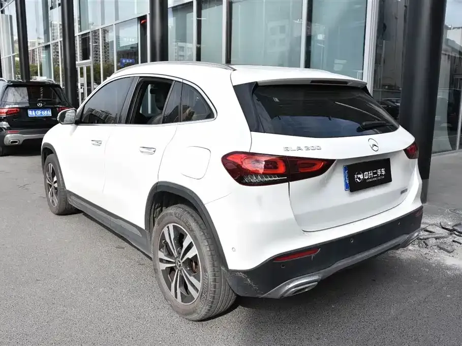 Mercedes-Benz GLA — фото 5