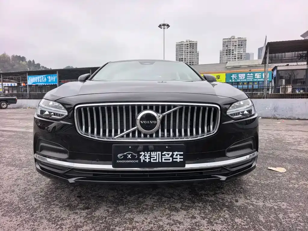 Volvo S90 — фото 10