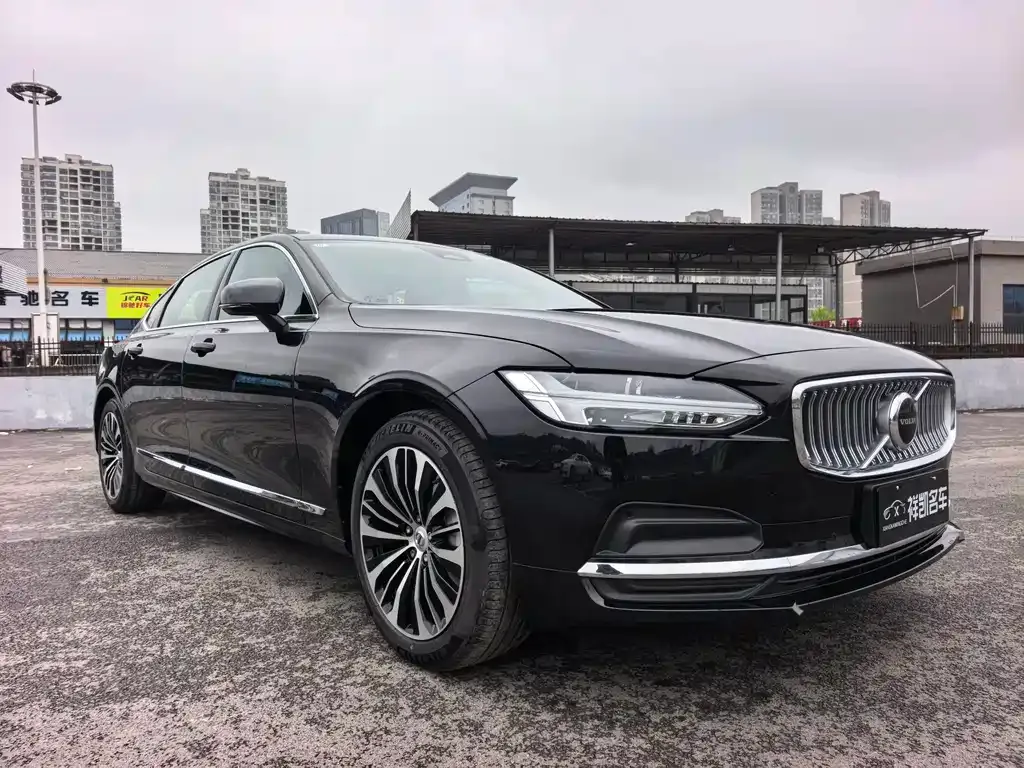 Volvo S90 — фото 5