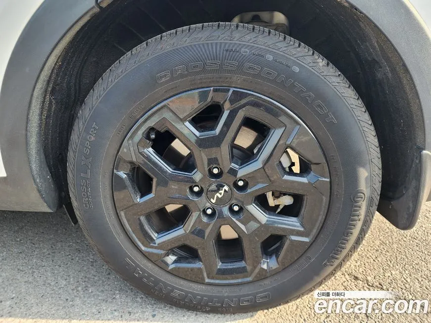 Kia Sorento — фото 9