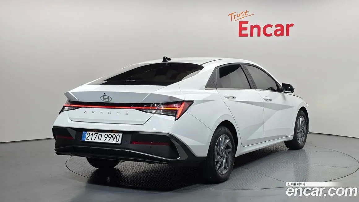 Hyundai AVANTE — фото 7
