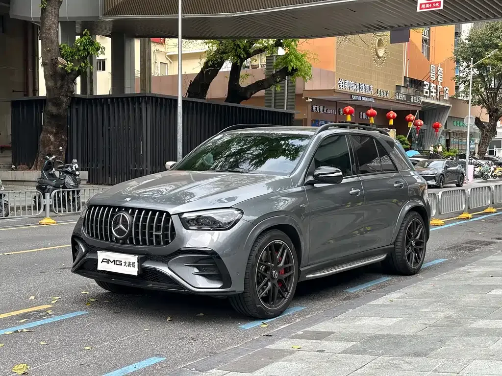 Mercedes-Benz GLE AMG — фото 1