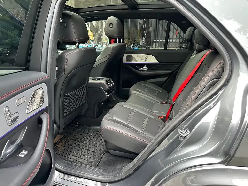 Mercedes-Benz GLE AMG — фото 9