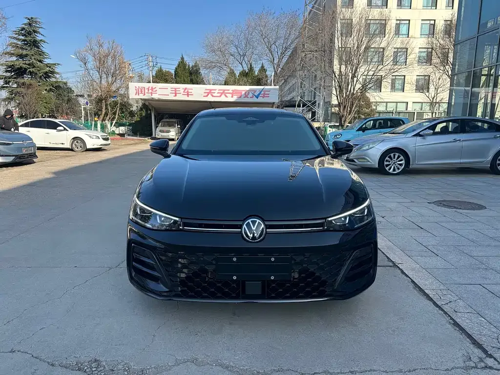 Volkswagen Passat — фото 7