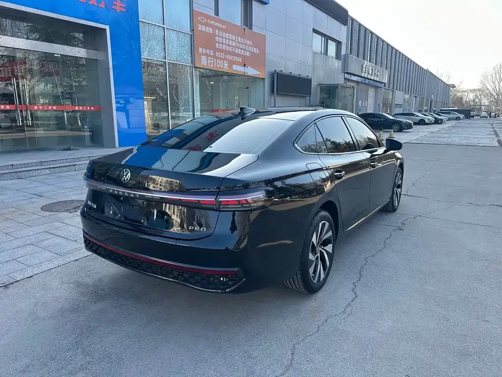 Volkswagen Passat — фото 5