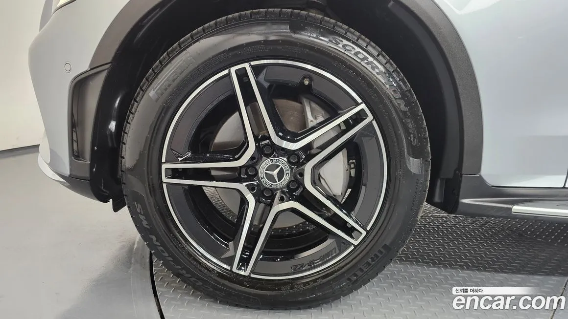 Mercedes-Benz GLC-Class 2023 из KR, фото 4