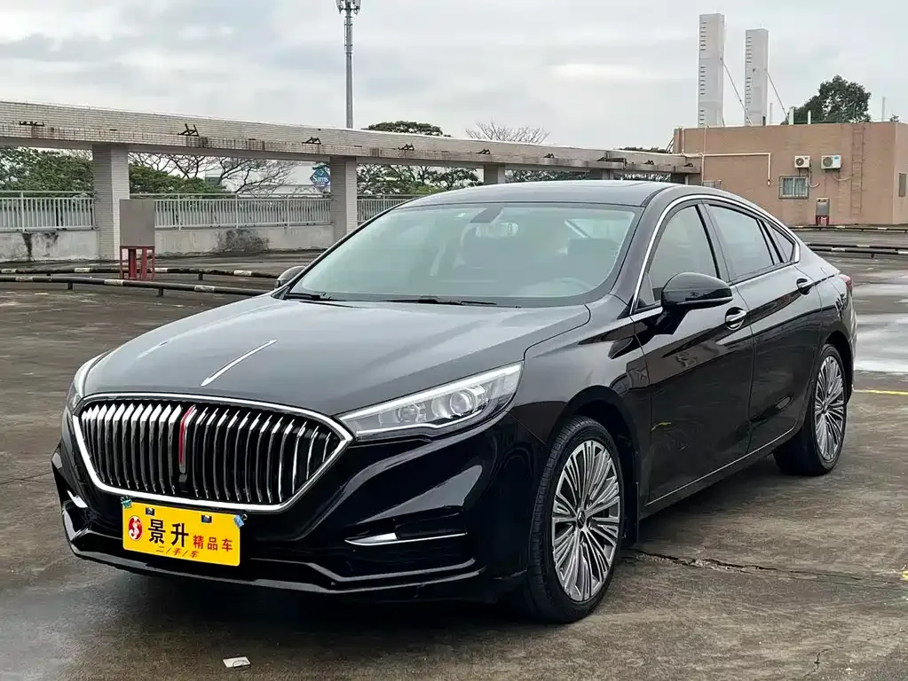 Hongqi H5 — фото 1