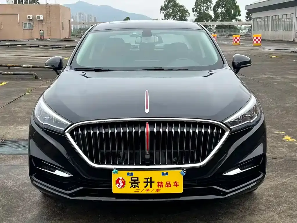 Hongqi H5 — фото 6
