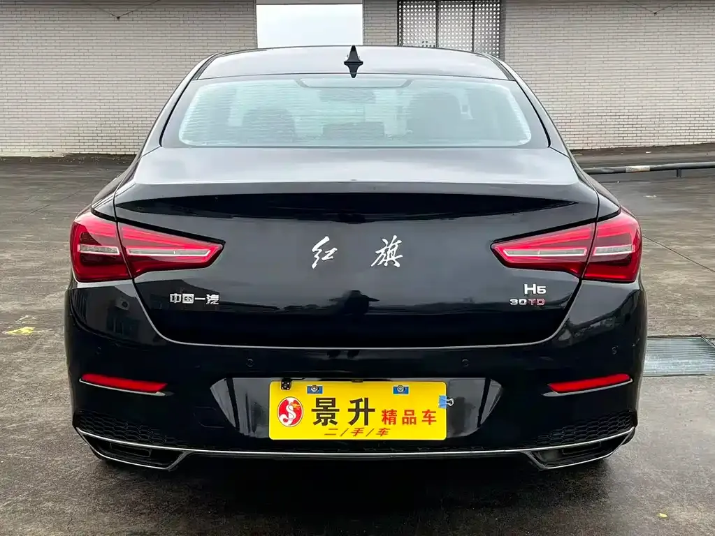 Hongqi H5 — фото 5