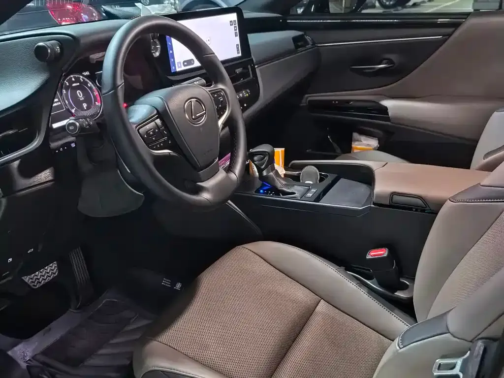 Lexus ES 2024 из CN, фото 10