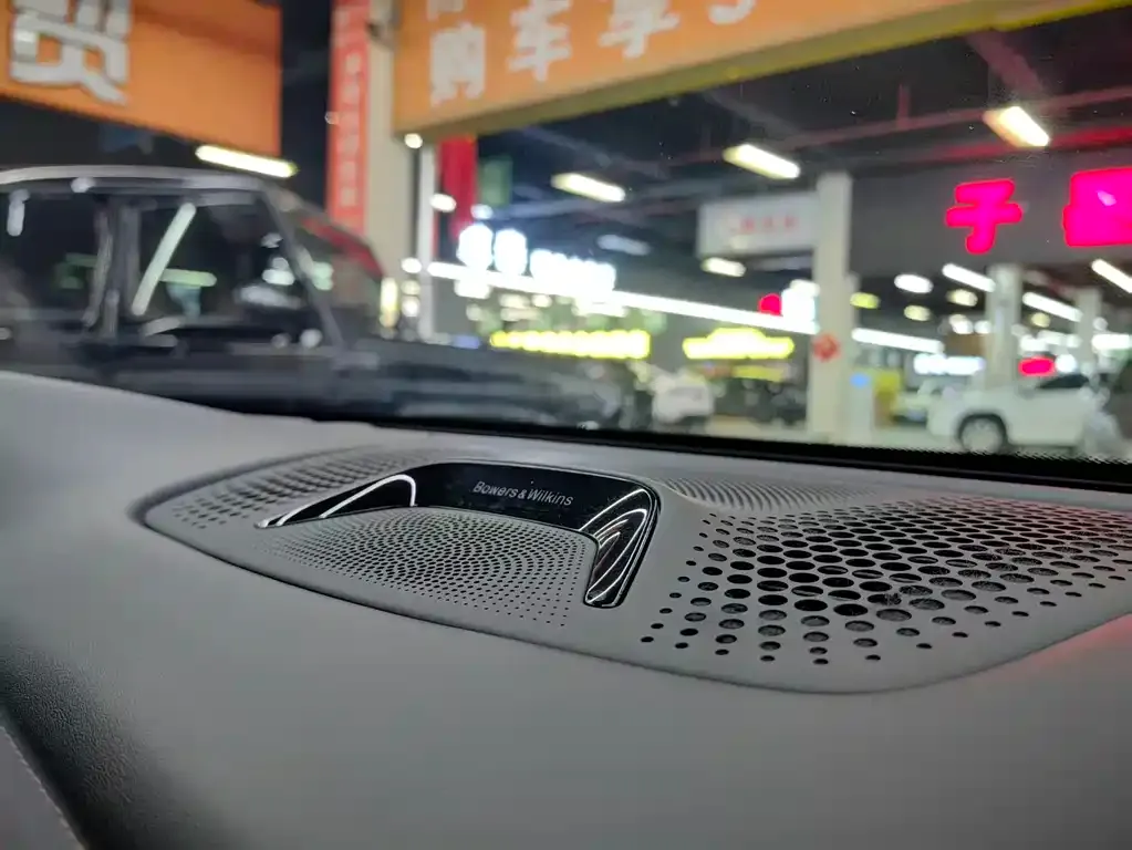 BMW 7 Series 2021 из CN, фото 6