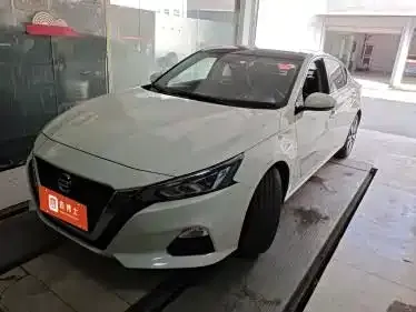 Nissan Teana 2022 из CN, фото 1