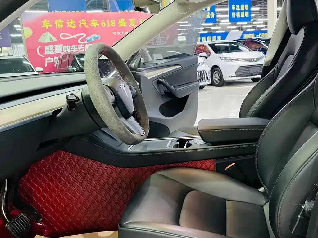 Tesla Model Y 2022 из CN, фото 3