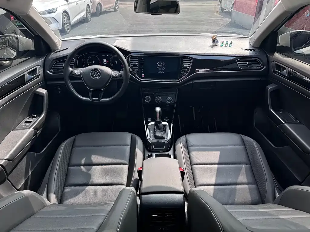 Volkswagen T-Roc 2022 из CN, фото 7