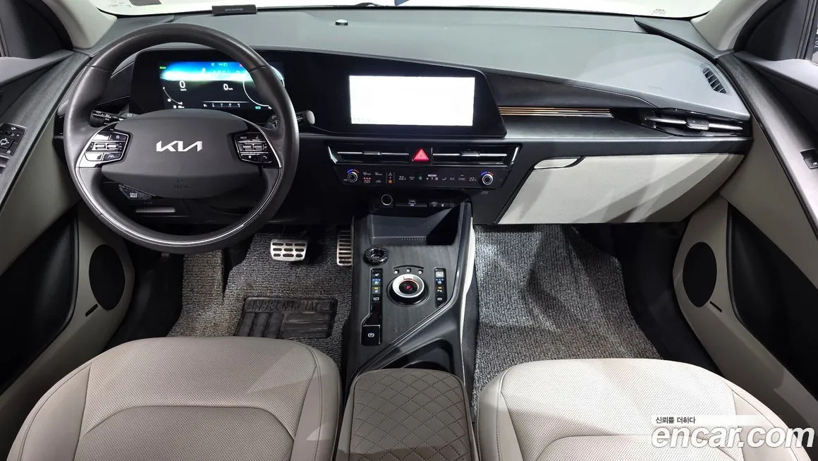 Kia Niro — фото 10