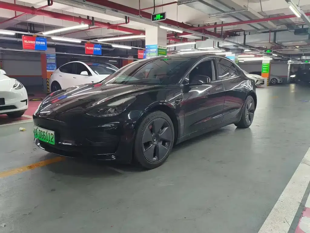 Tesla Model 3 — фото 5