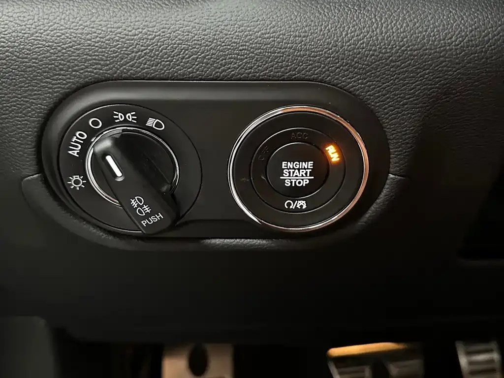 Maserati Levante 2021 из CN, фото 10