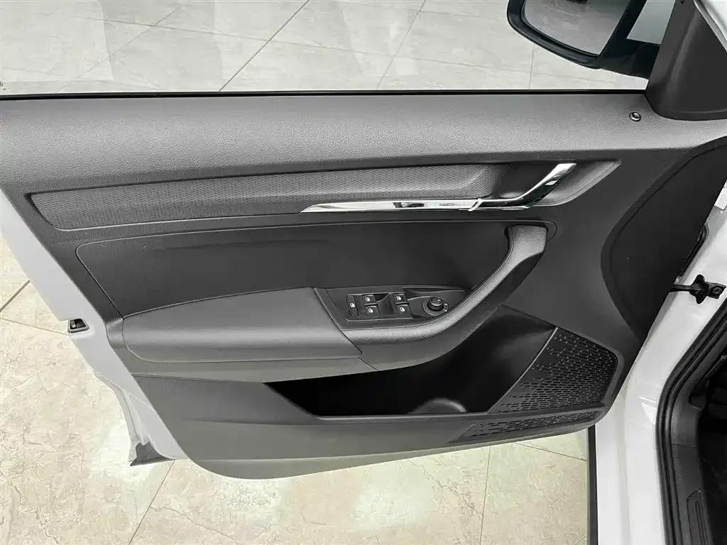 Skoda Kamiq 2024 из CN, фото 7
