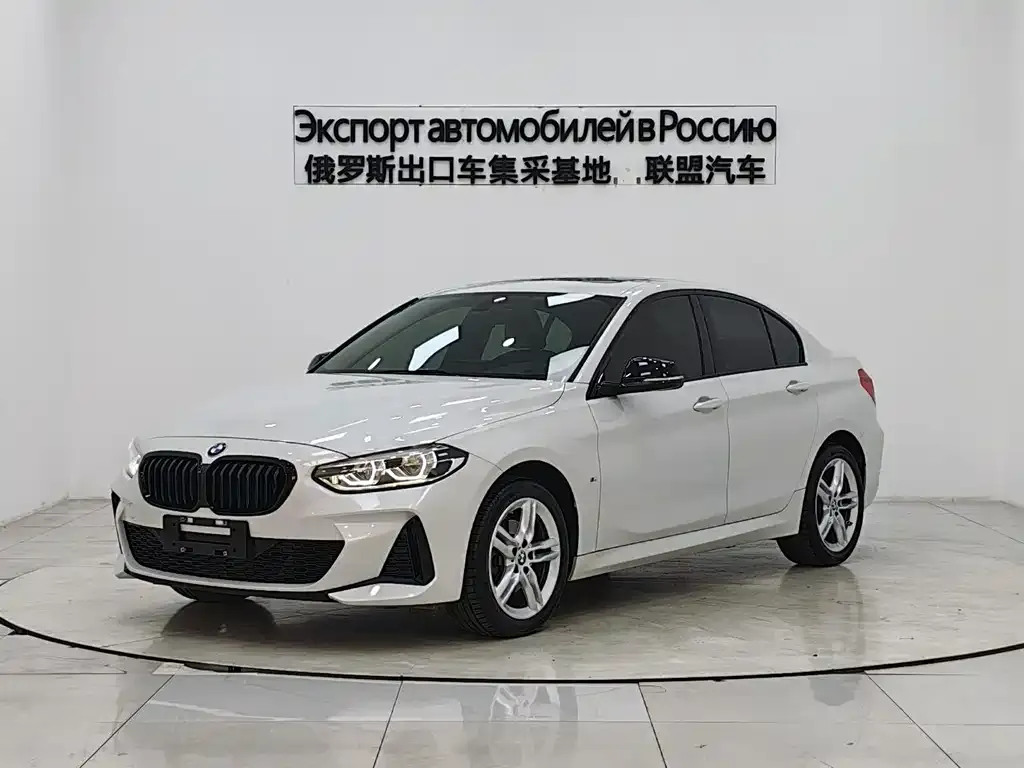 BMW 1 Series — фото 1