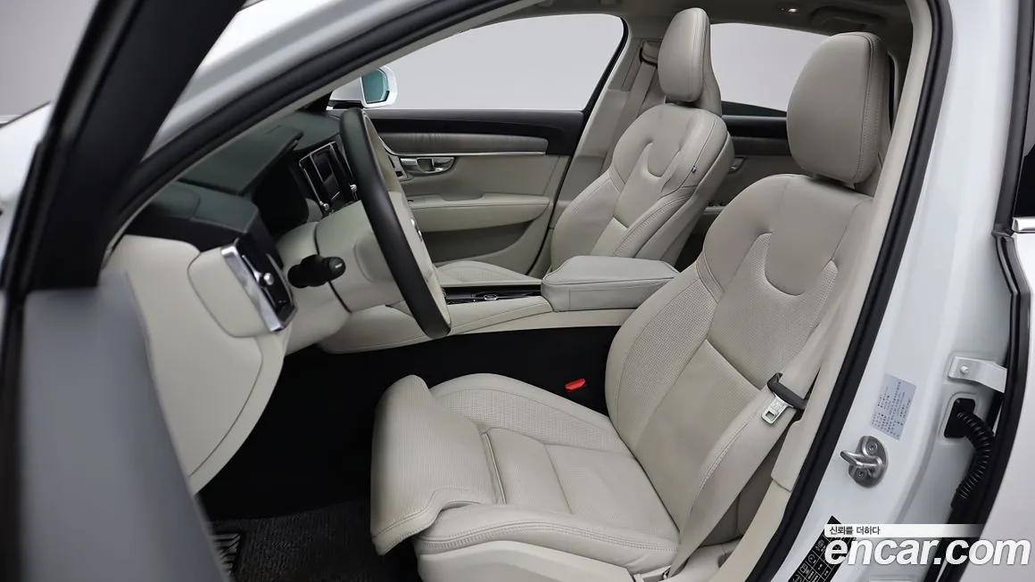 Volvo S90 — фото 10