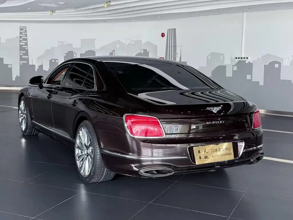 Bentley Flying Spur 2021 из CN, фото 3