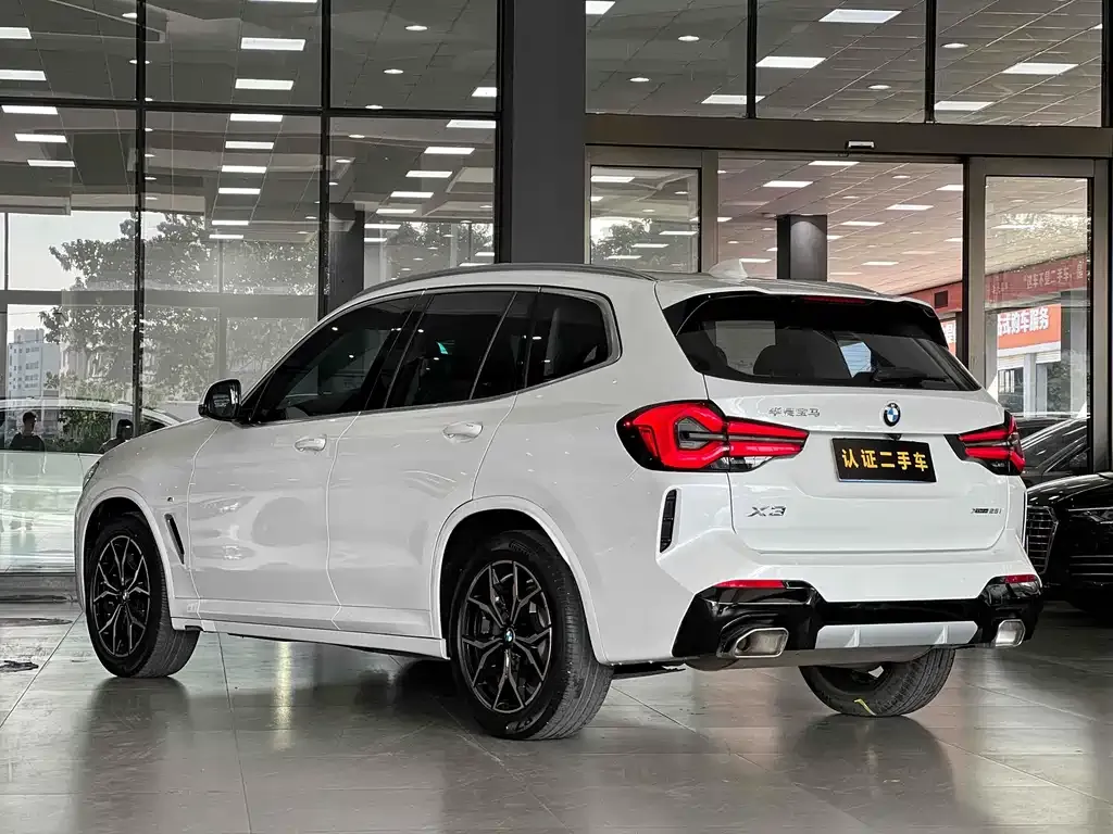 BMW X3 2022 из CN, фото 3