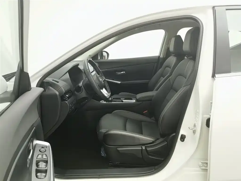 Nissan Sylphy 2024 из CN, фото 2