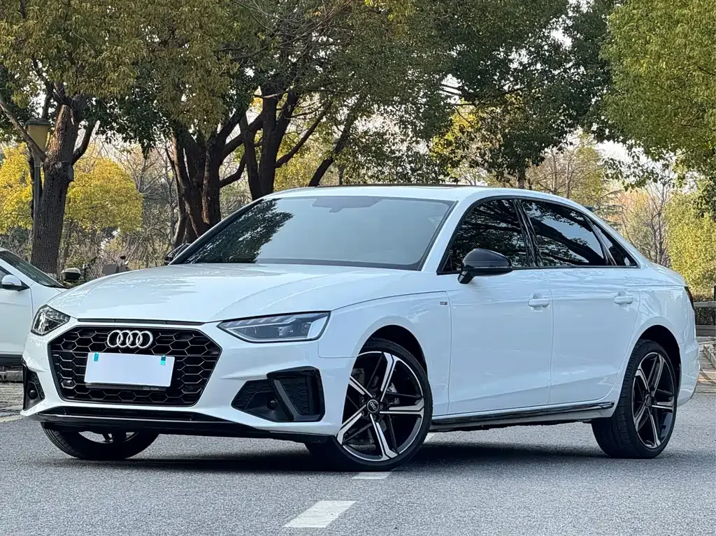 Audi A4L 2024 из CN, фото 1