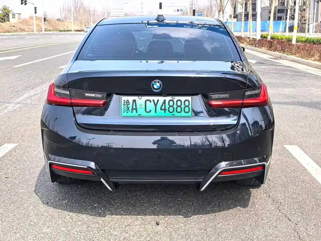 BMW i3 2025 из CN, фото 8