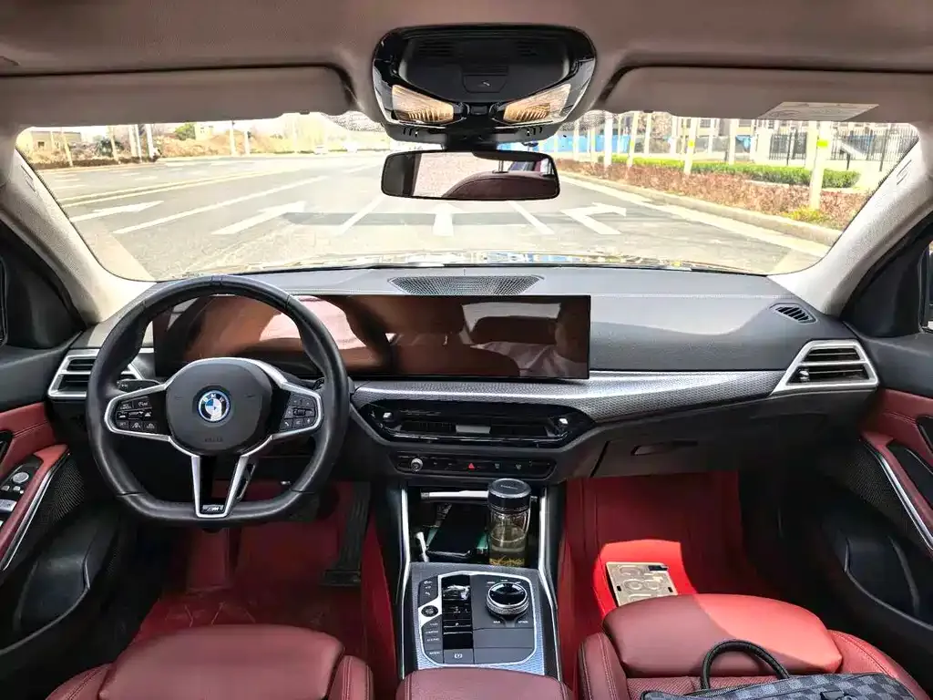 BMW i3 2025 из CN, фото 2