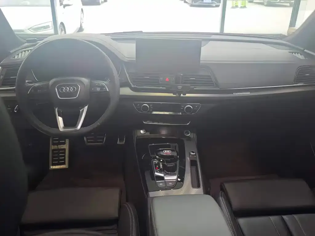 Audi Q5L 2023 из CN, фото 5