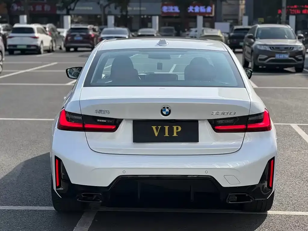 BMW 3 Series 2025 из CN, фото 4