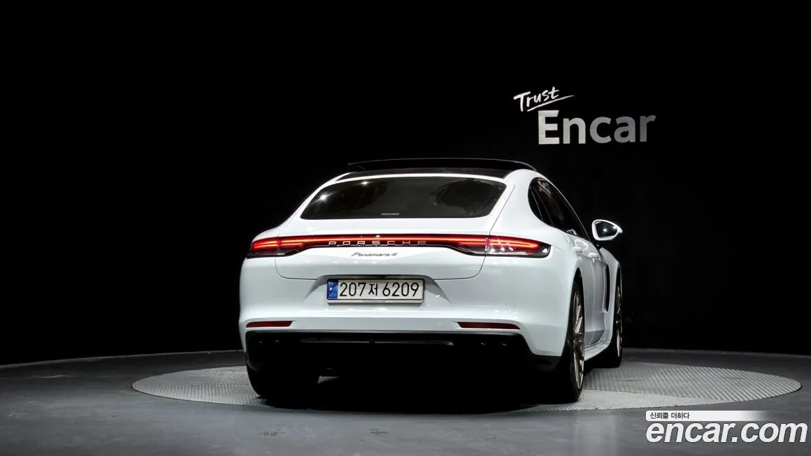 Porsche Panamera 2022 из KR, фото 3
