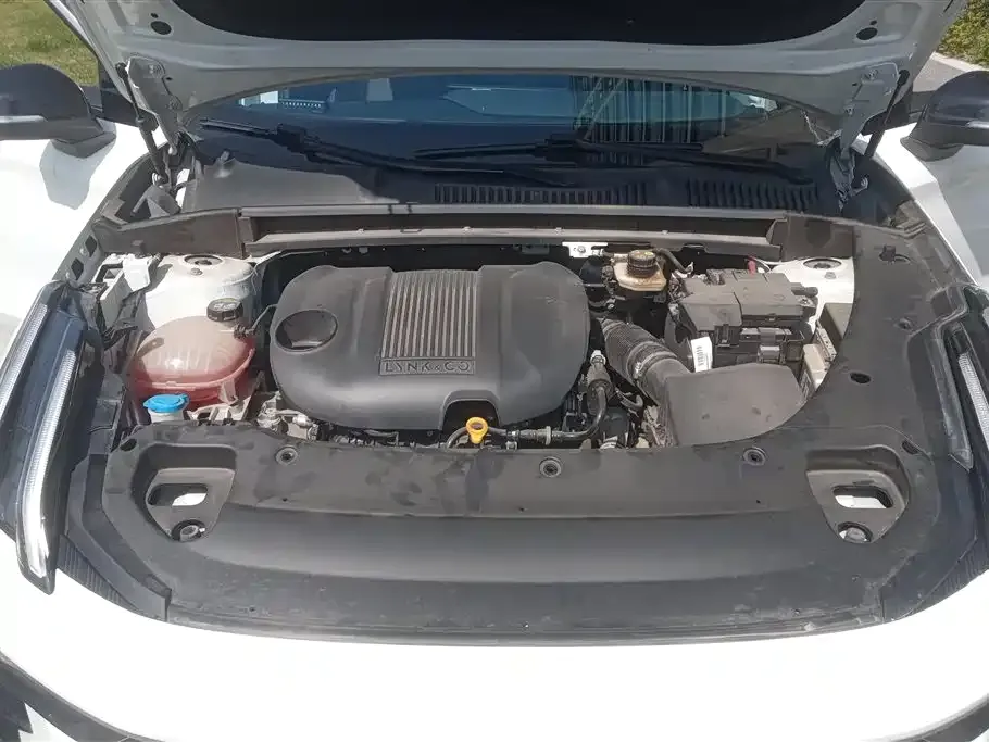 Lynk & Co 03 2024 из CN, фото 3