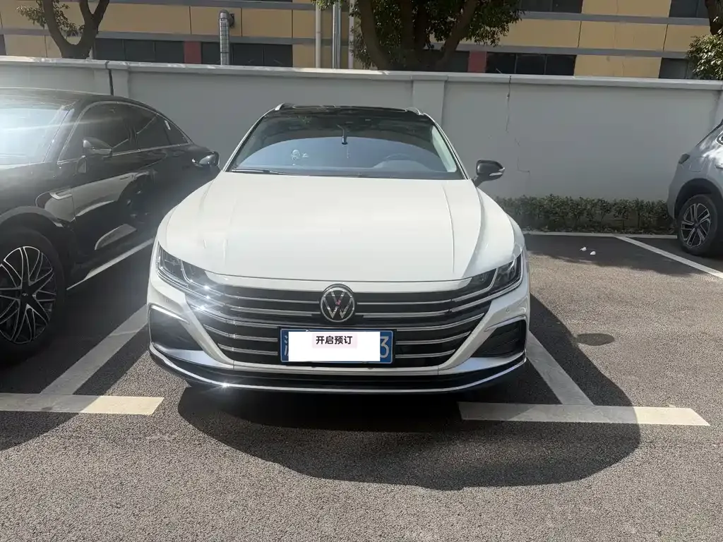 Volkswagen CC 2022 из CN, фото 1