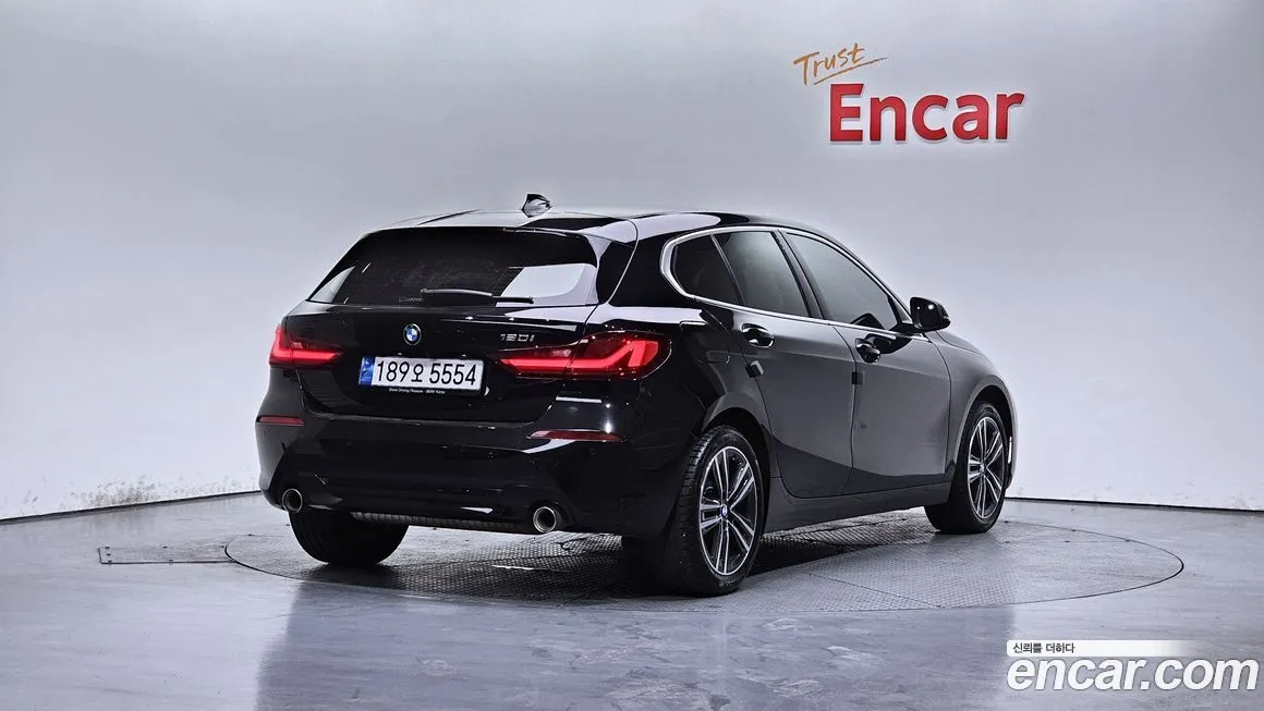BMW 1-Series — фото 10