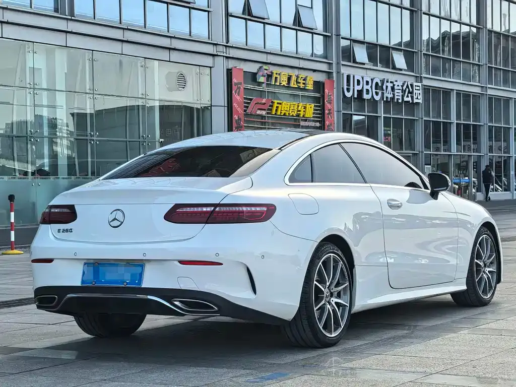 Mercedes-Benz E-Class (Import) 2021 из CN, фото 4