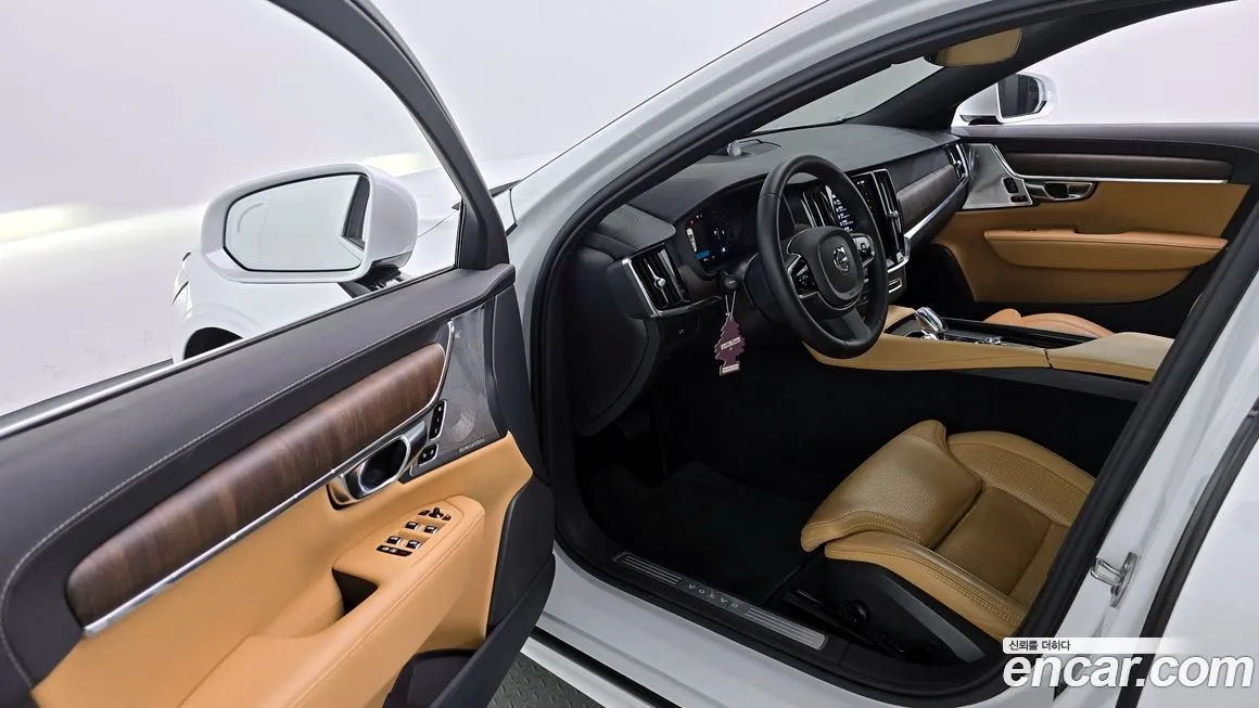 Volvo S90 2023 из KR, фото 5