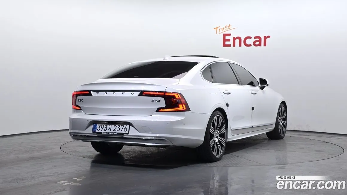 Volvo S90 2023 из KR, фото 6